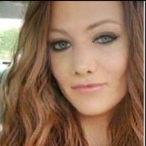 Meet your Posher, Chrystal